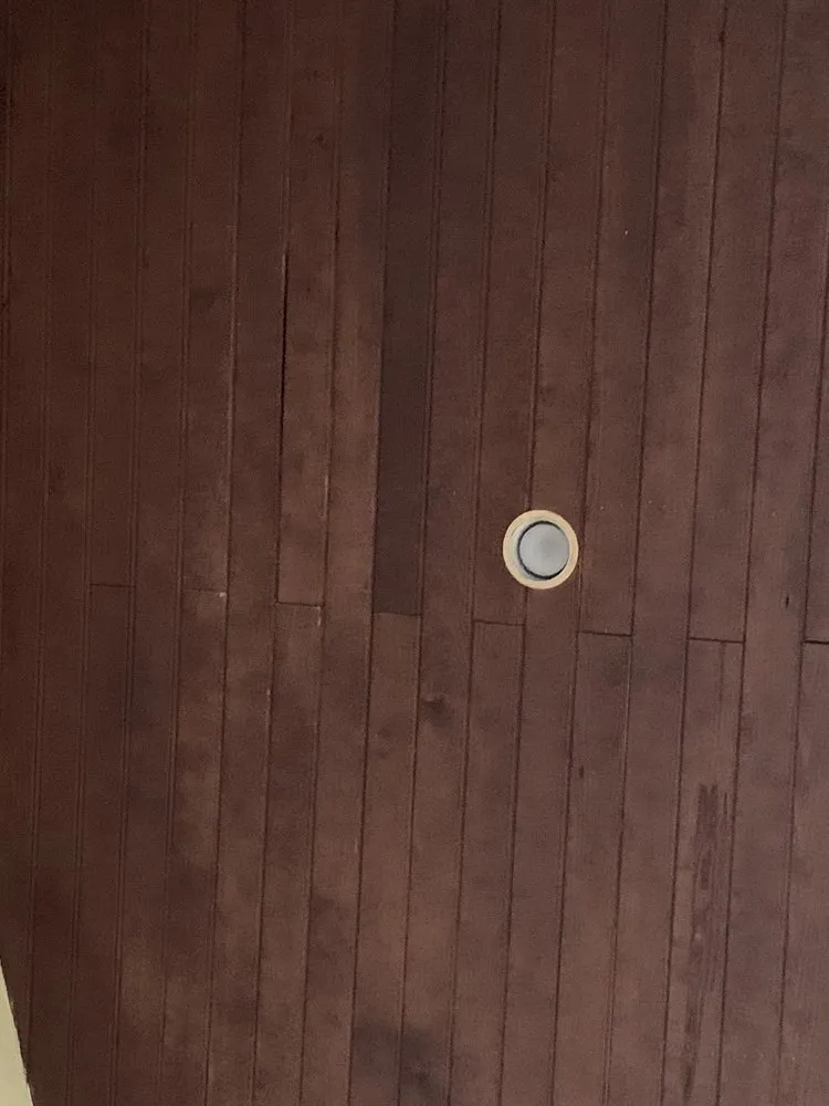 Slide of Freetail Roofing