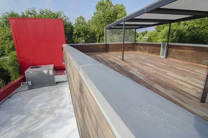 Slide of Freetail Roofing