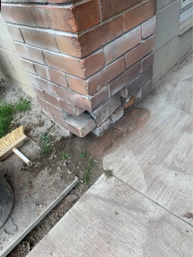 Slide of Freeway Masonry & Restoration