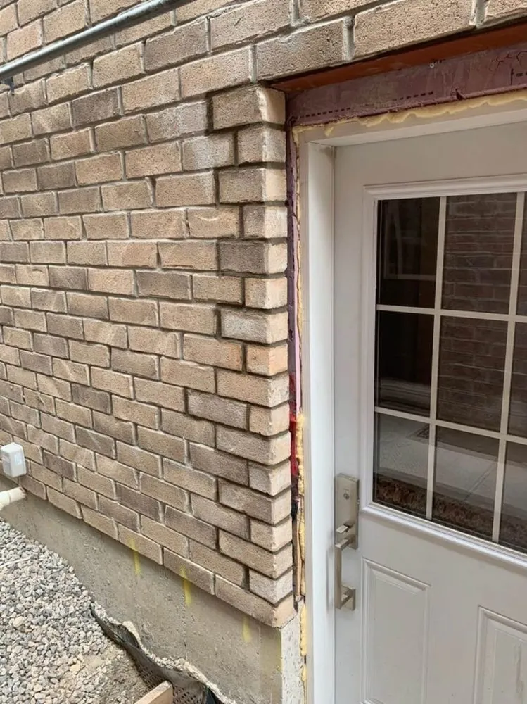 Slide of Freeway Masonry & Restoration