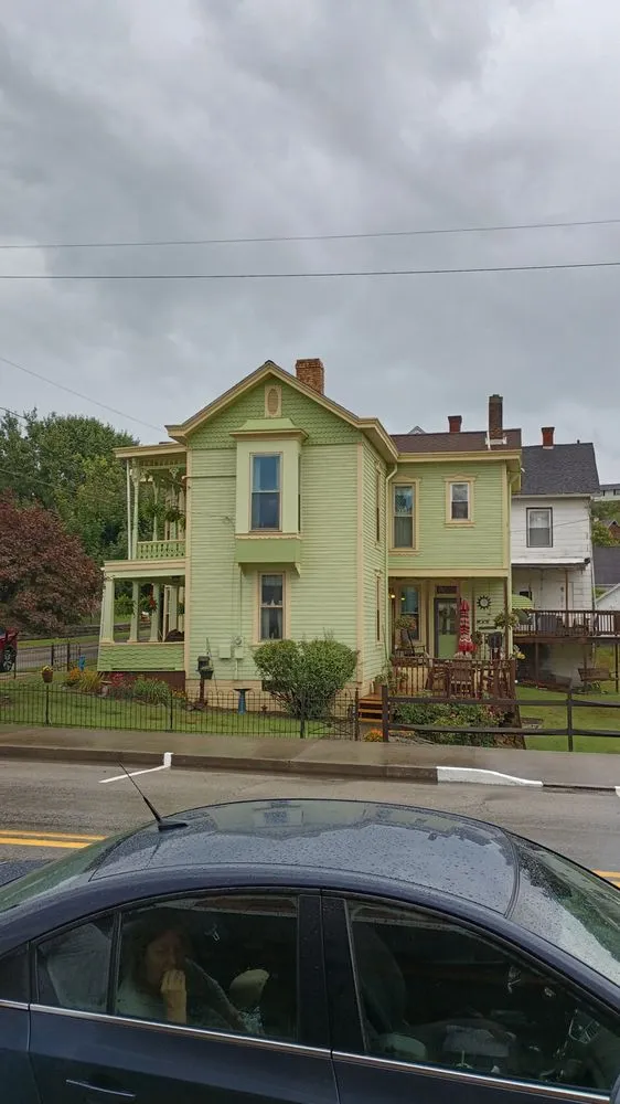 Top-rated roof replacement in Lost Creek, WV - Fresh Coat