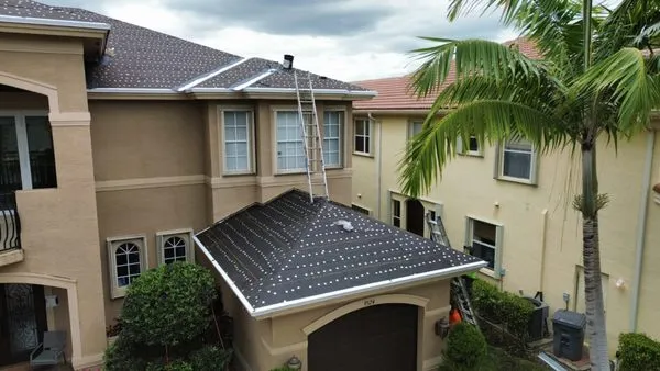 Friendly Roofing Logo