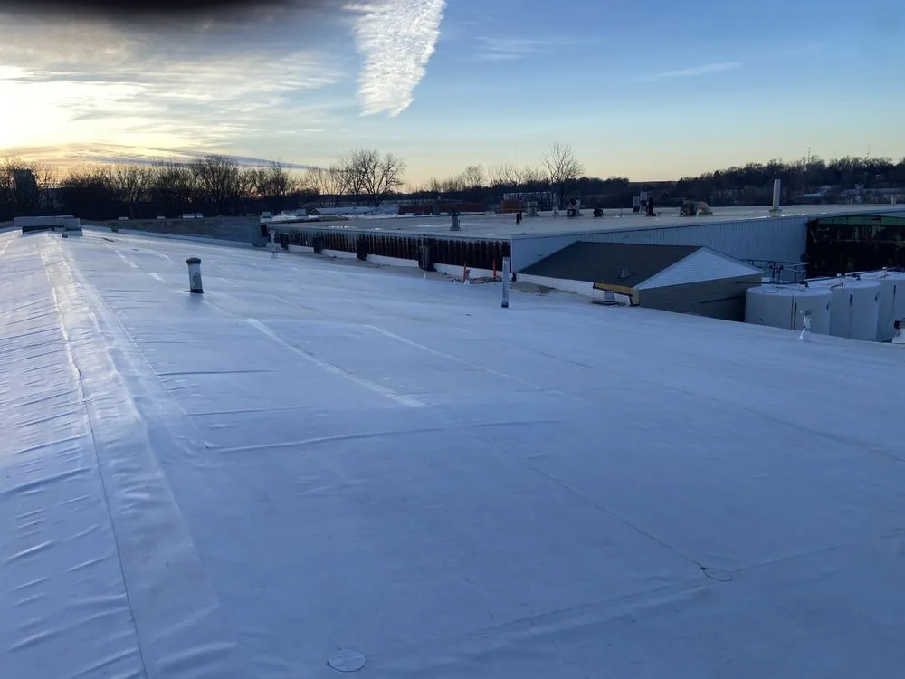 Slide of Friendship Roofing & Coating