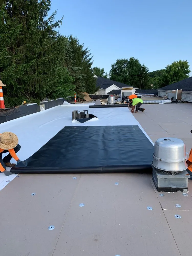 Slide of Frontenac Roofing & Construction