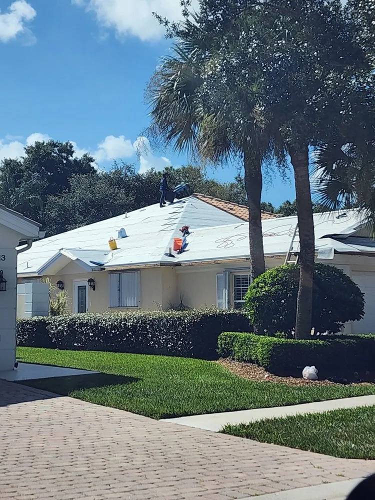 Slide of Frontera Steve Roofing