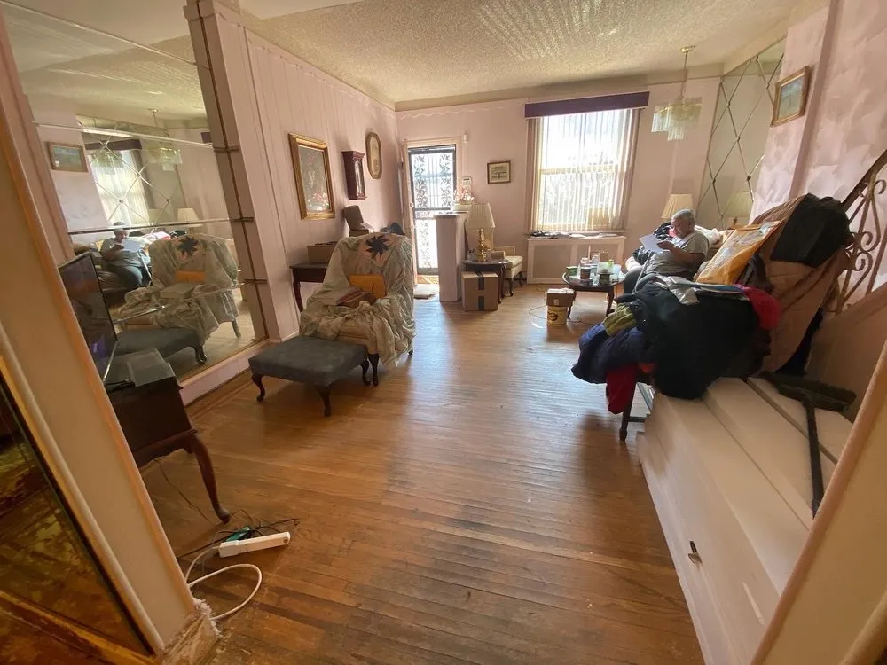 Slide of Frontier GC