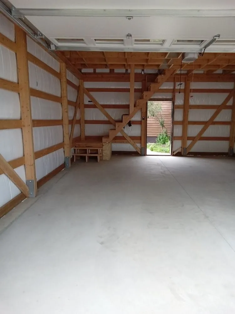 Slide of Frontline Construction and Roofing