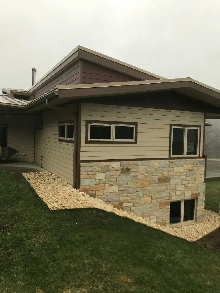 Slide of Frontline Roofing and Exterior