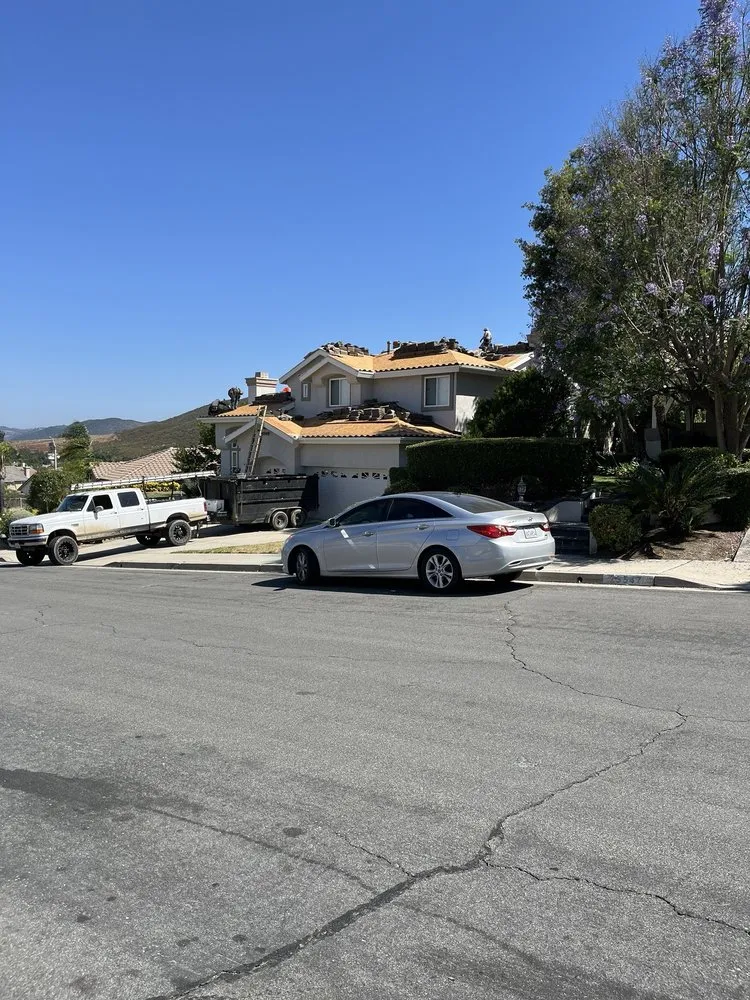 Slide of Frontline Roofing