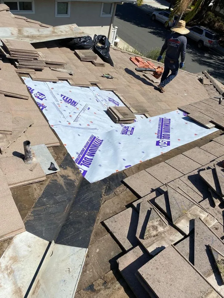 Slide of Frontline Roofing