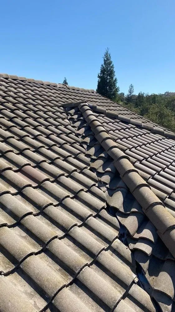 Slide of Frontline Roofing