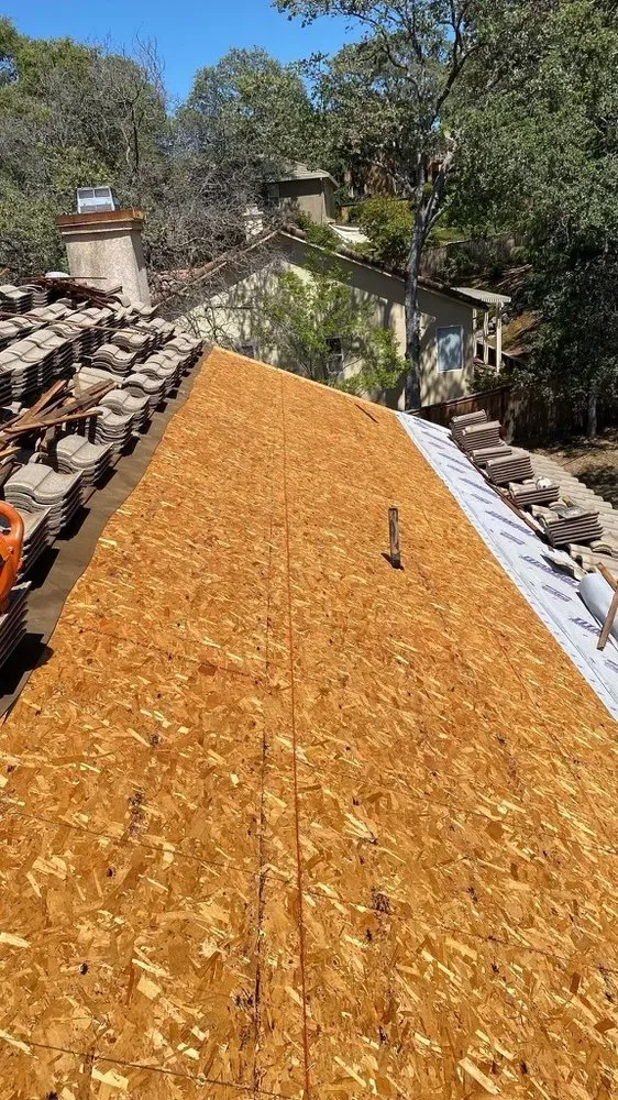 Slide of Frontline Roofing