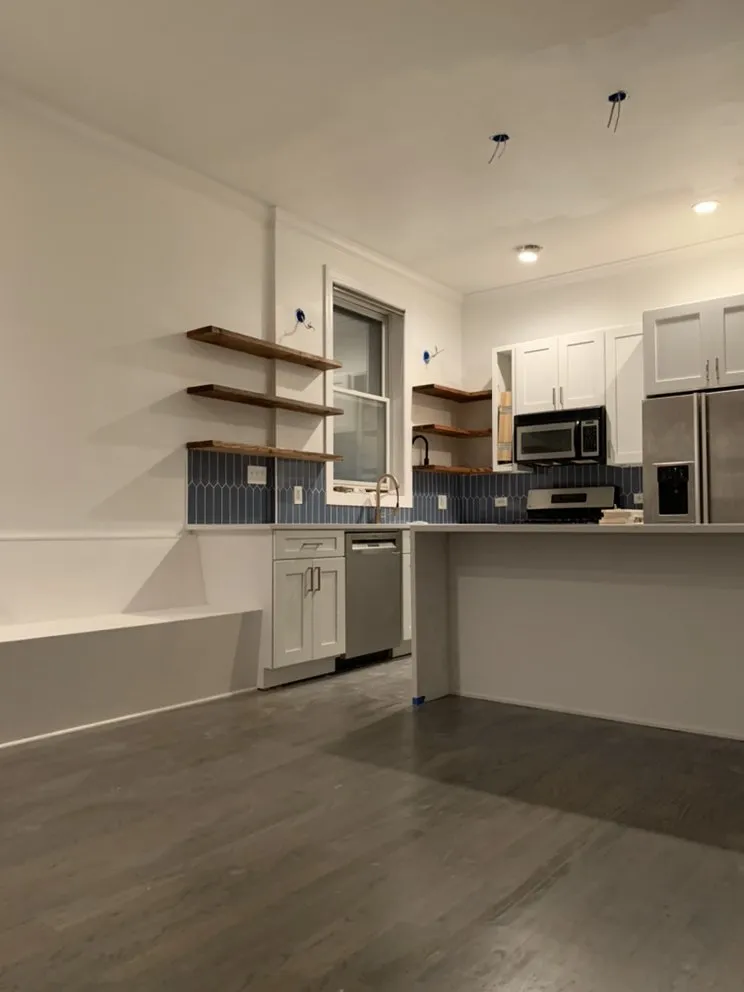 Slide of Frontpoint Construction