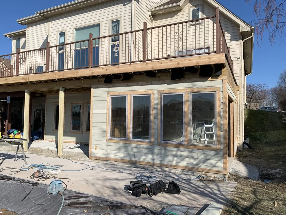 Slide of Frontpoint Construction