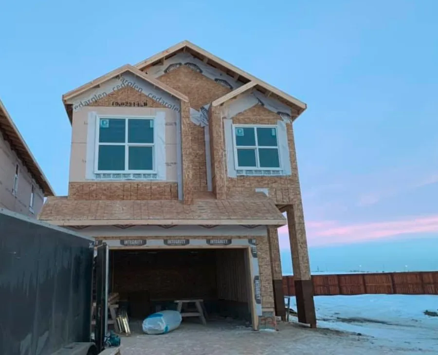 Expert roof repair for fast service across Bristolville, OH - Frontrow Contacting
