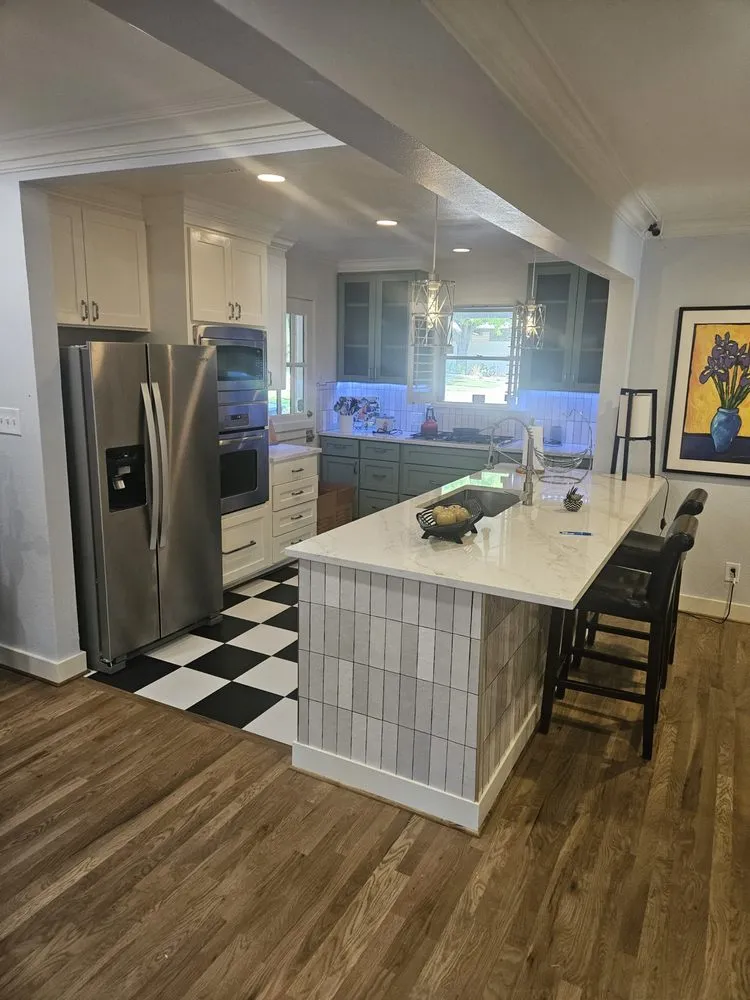 Slide of Frontstar Construction