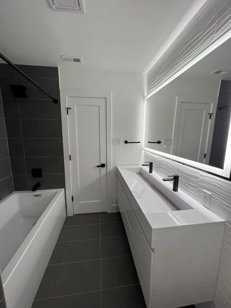 Slide of Frontstar Construction