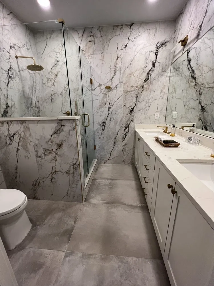 Slide of Frontstar Construction