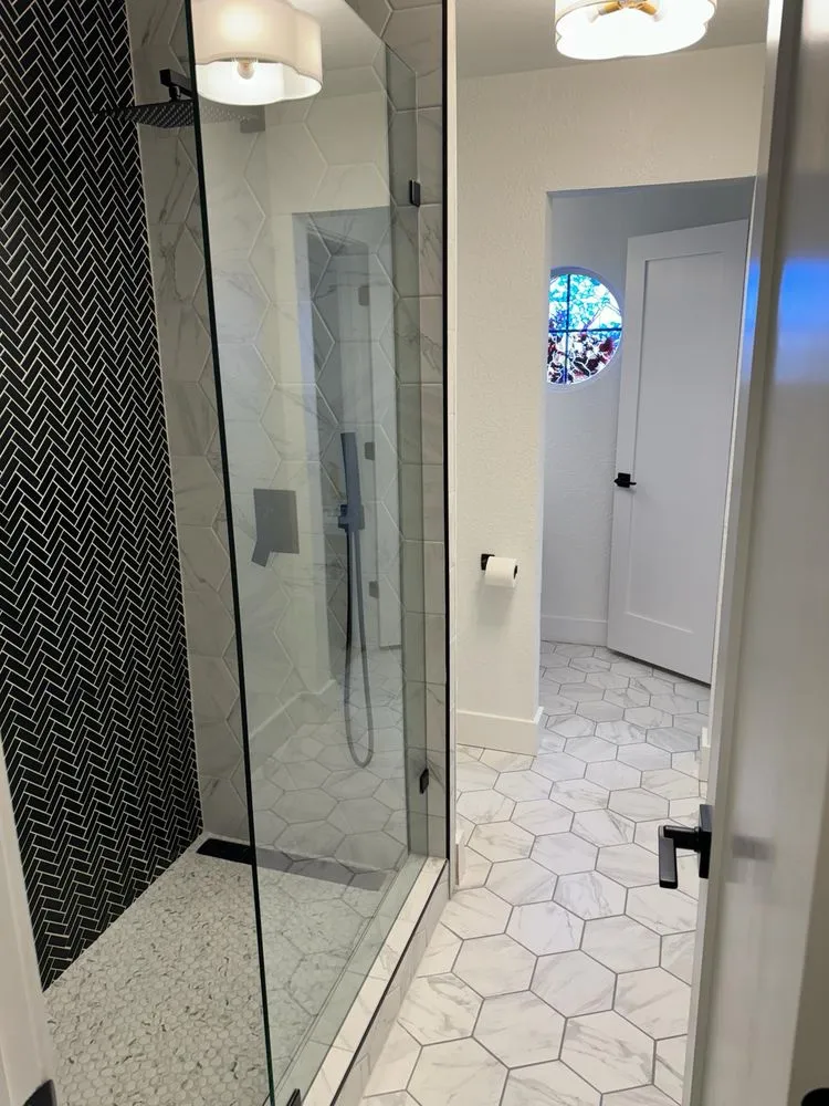 Slide of Frontstar Construction