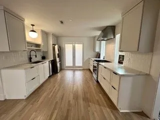 Slide of Frontstar Construction