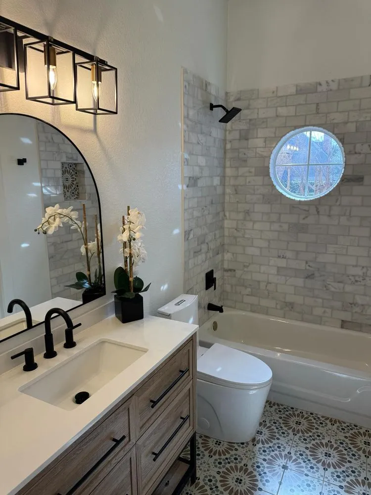 Slide of Frontstar Construction