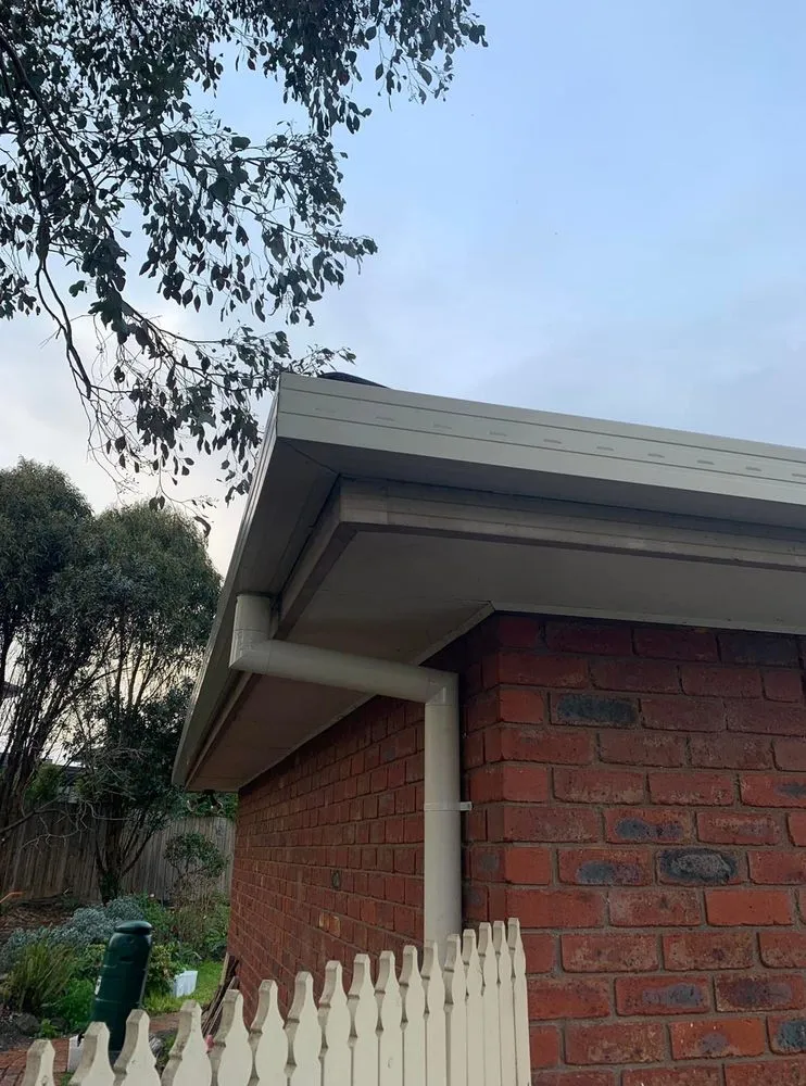 Slide of Fruitvale Roofing