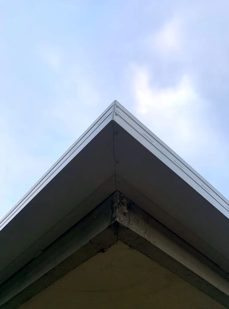 Slide of Fruitvale Roofing