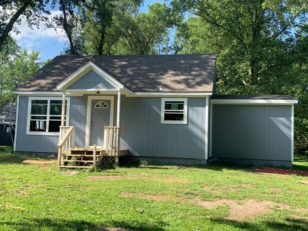 Slide of Fry's Roofing