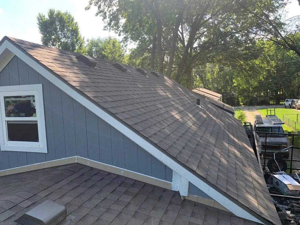 Slide of Fry's Roofing