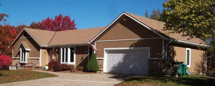 Slide of Fry's Roofing
