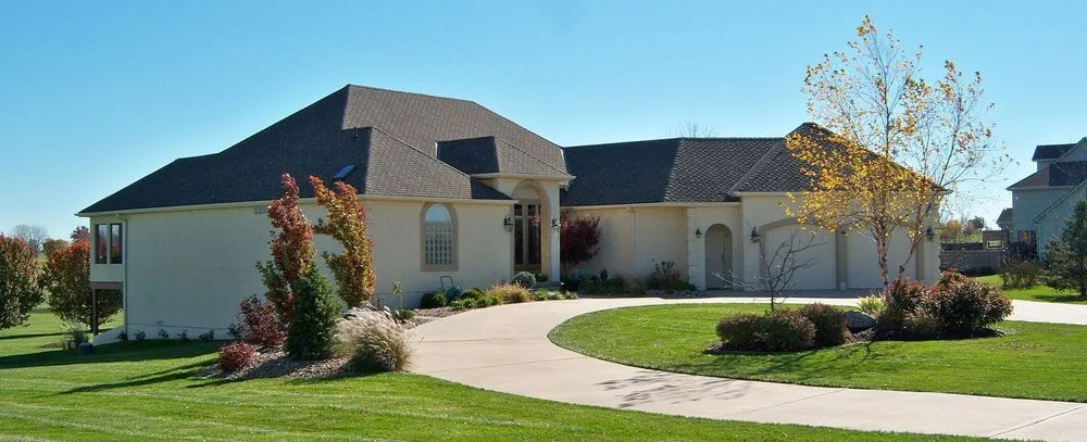 Slide of Fry's Roofing