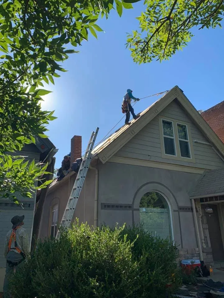 Slide of FTC Roofing