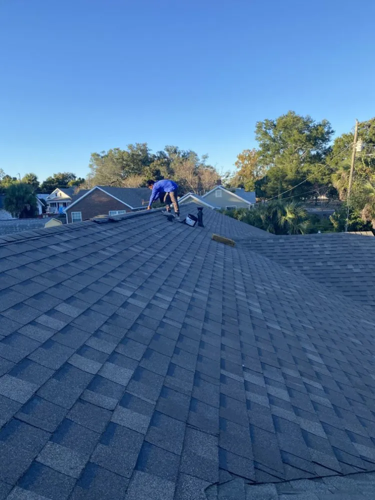 Slide of Fuentes Construction Svs