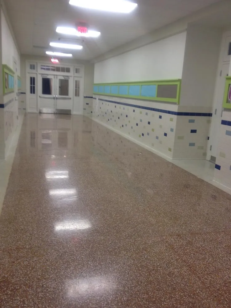 Slide of Full Bright Construction