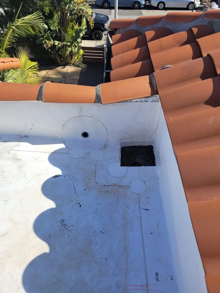 Slide of Full Coverage Construction and Roofing