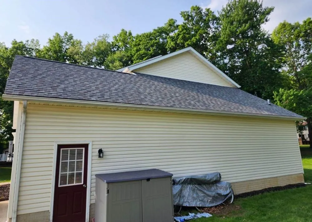 Slide of Full House Construction Company