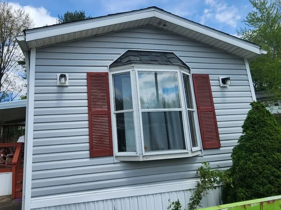 Slide of Full House Construction Company