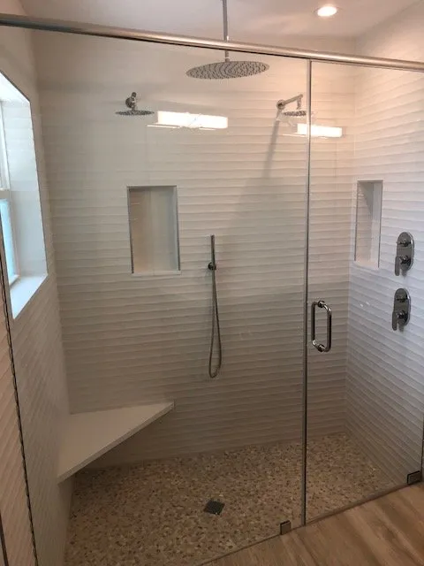 Slide of Full Service USA