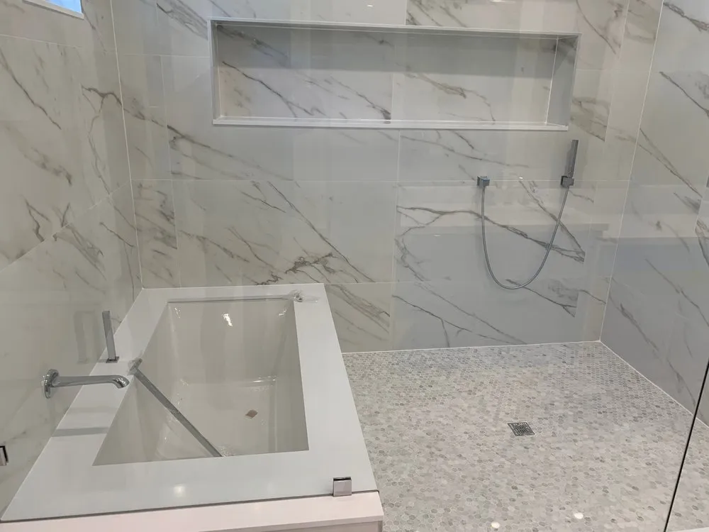 Slide of Full Service USA