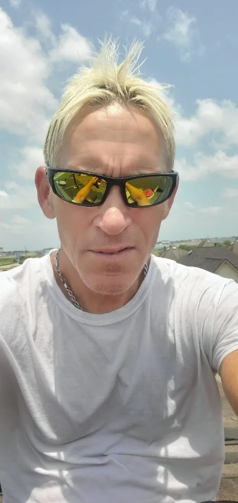 Slide of Funderburk roofing