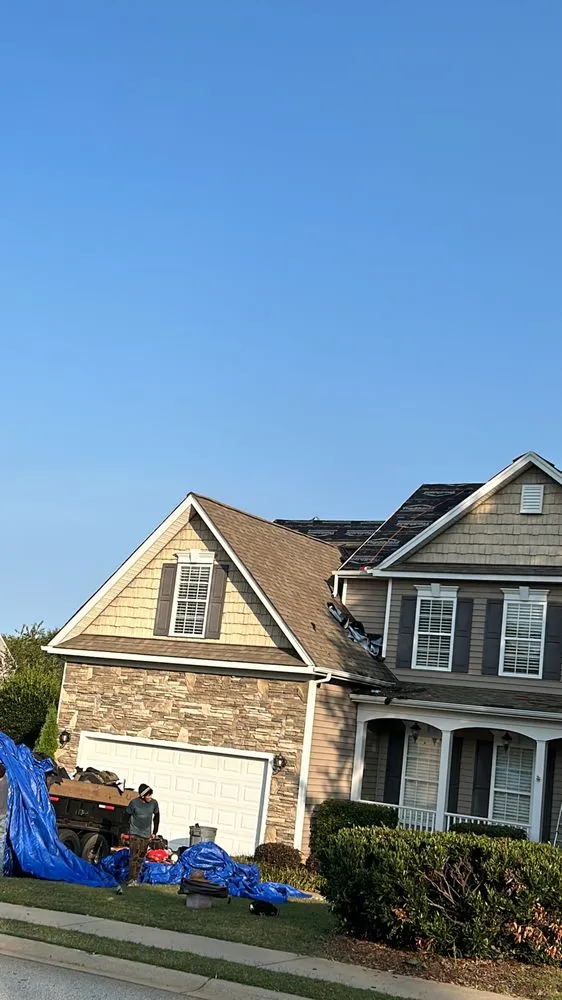 Slide of Funez Roofim