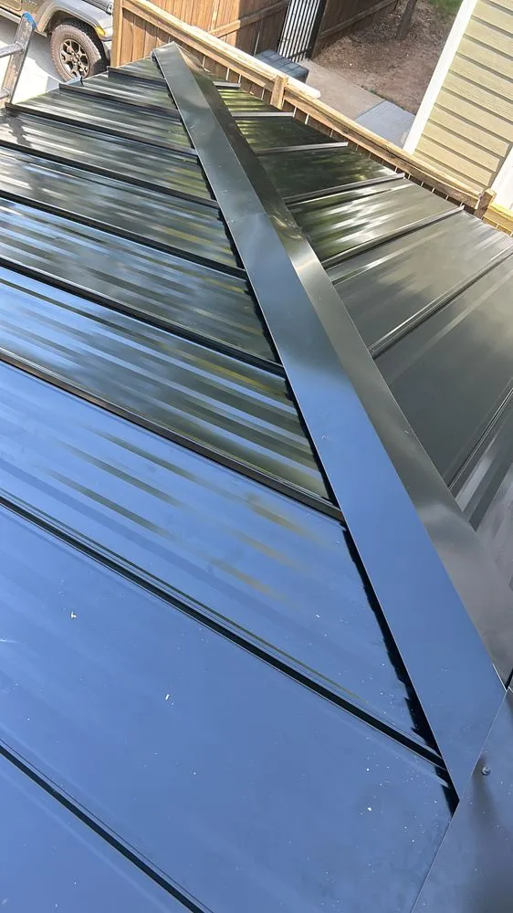 Slide of Funez Roofim