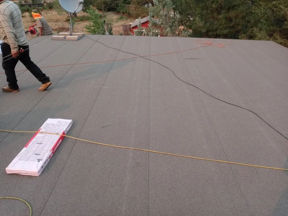 Slide of FV Valdez Roofing