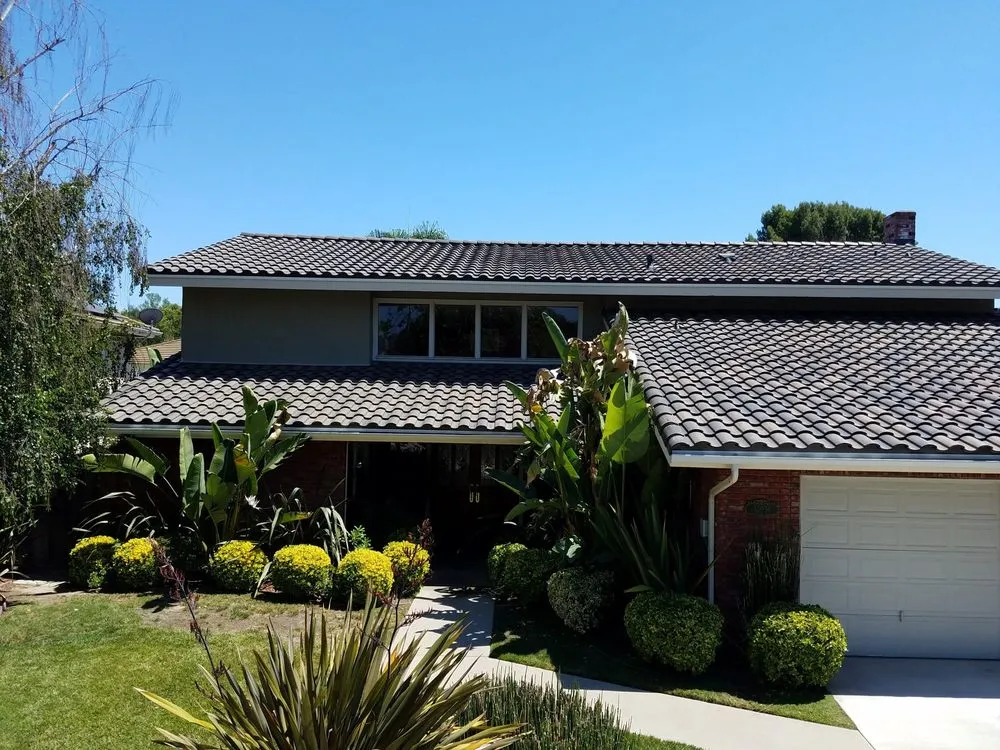 Slide of G & C Roofing