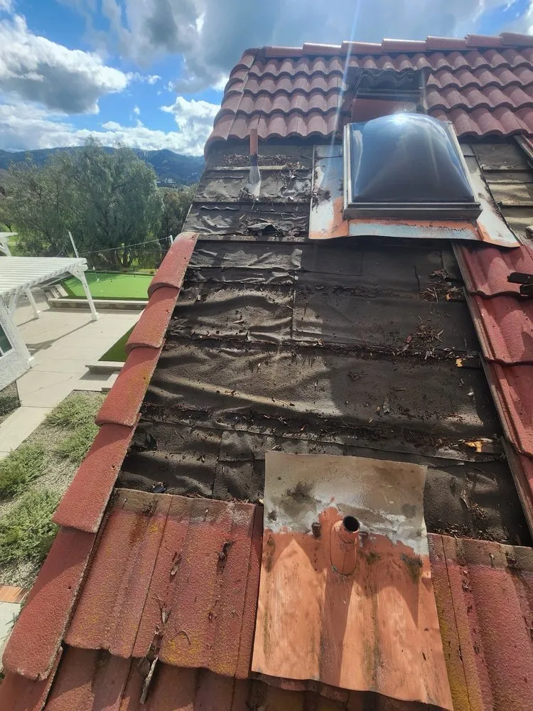 Slide of G & C Roofing