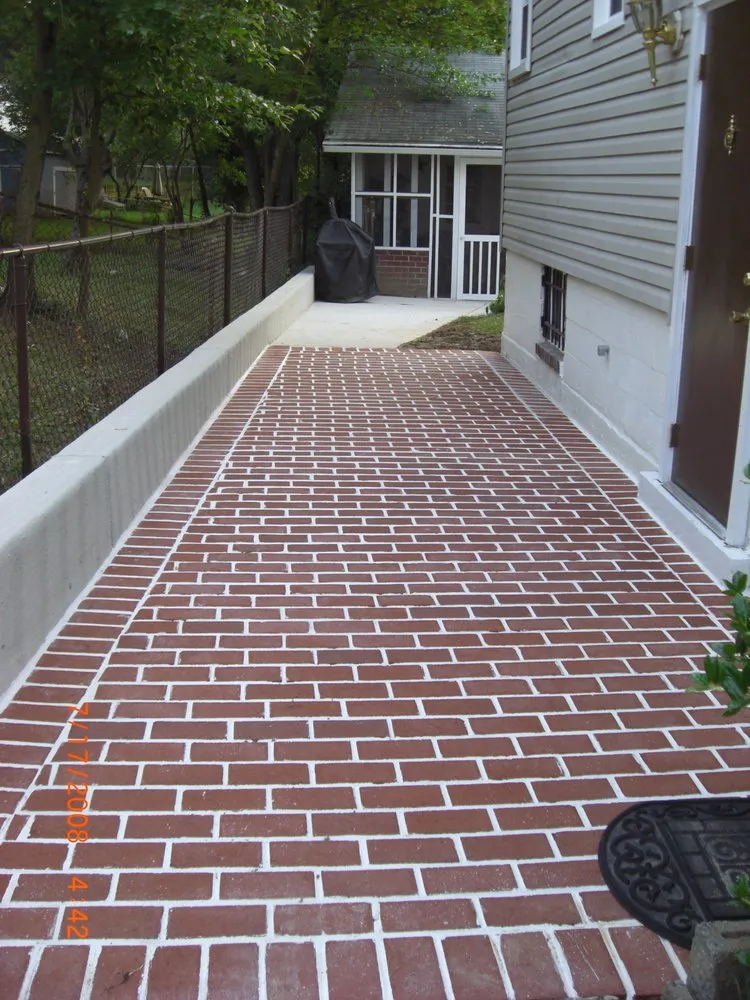 Slide of G & D Construction