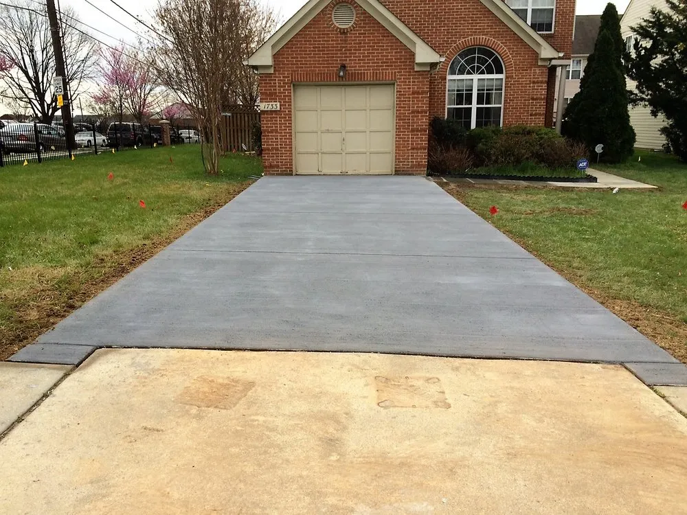 Slide of G & D Construction