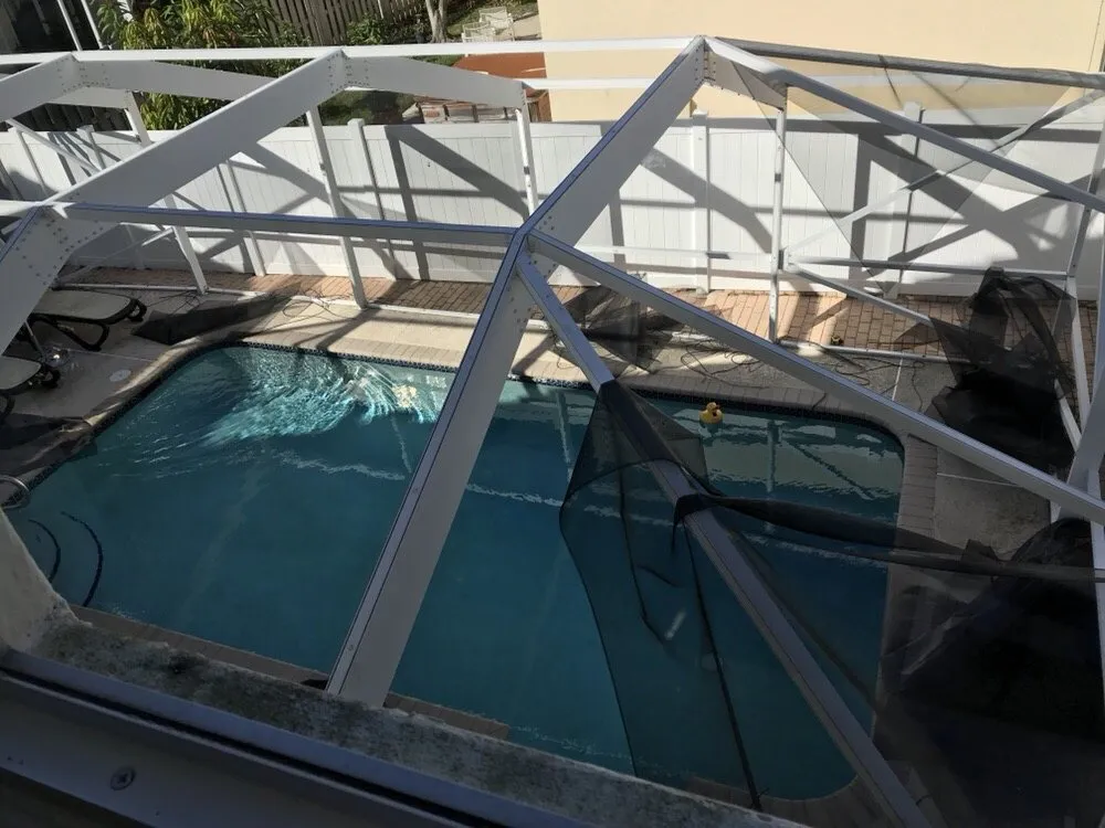 Slide of G & D Screens