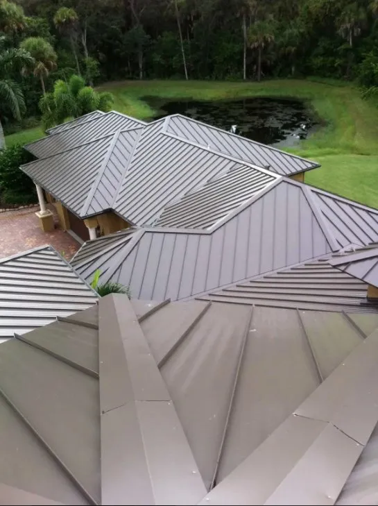 Slide of G & G Roofing