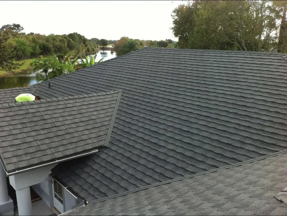 Slide of G & G Roofing